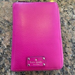 Kate Spade Wellesley Zip Around Leather Planner